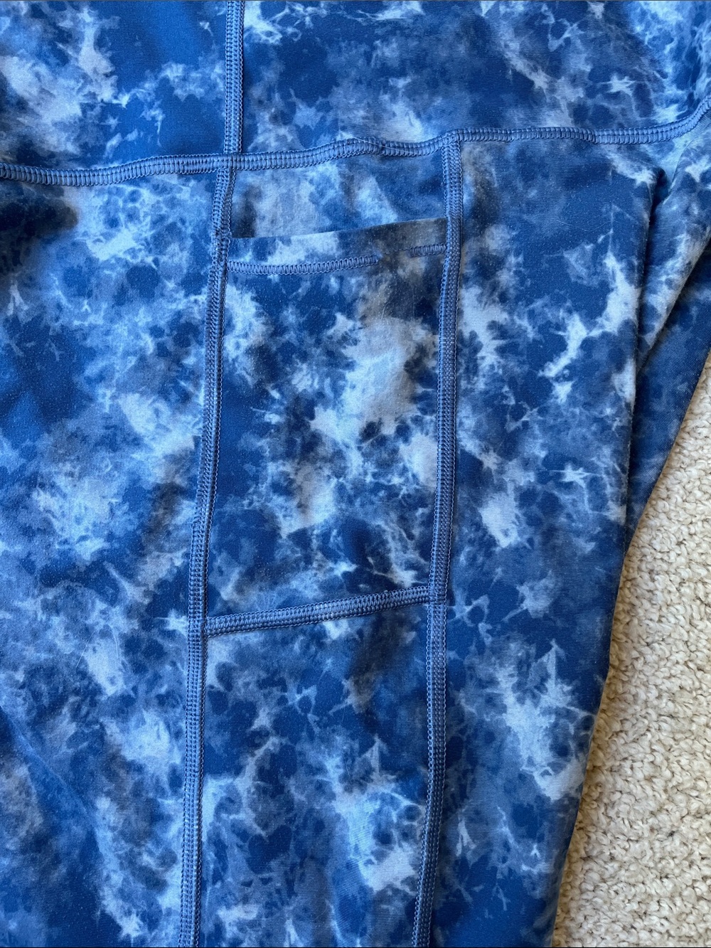 GAP Blue Tie-Dye High-Rise Bike Shorts Size Small - Picture 4 of 6